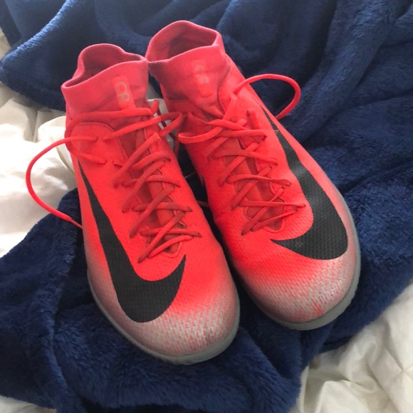 Nike Mercurial CR7 Indoor Soccer Shoes - Picture 5 of 5